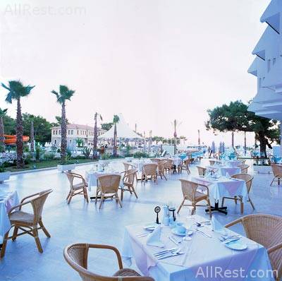 Queens Park Resort 32